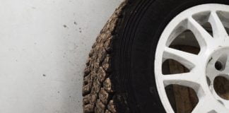 Cleaning Your Tyres
