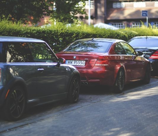 How is In-Car Tech Affecting our Parking Abilities? Car Parking Technology