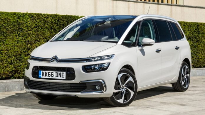 2016_citroen_grand_c4_picasso_ftq