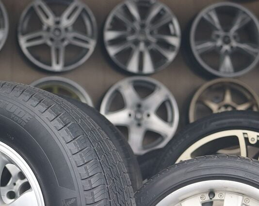 Cheap or premium tyres