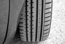 car tyre tread